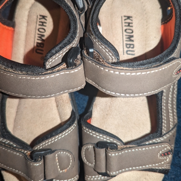 Khombu Boy's sandals size 1 - Picture 6 of 10